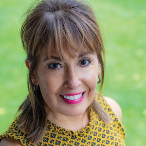 Meet your Posher, Elizabeth